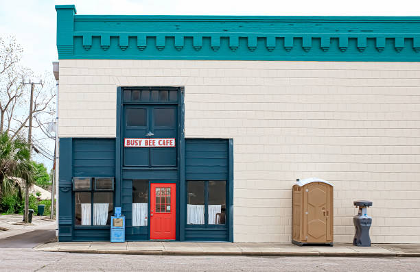 Best Porta potty delivery and setup  in Minooka, IL